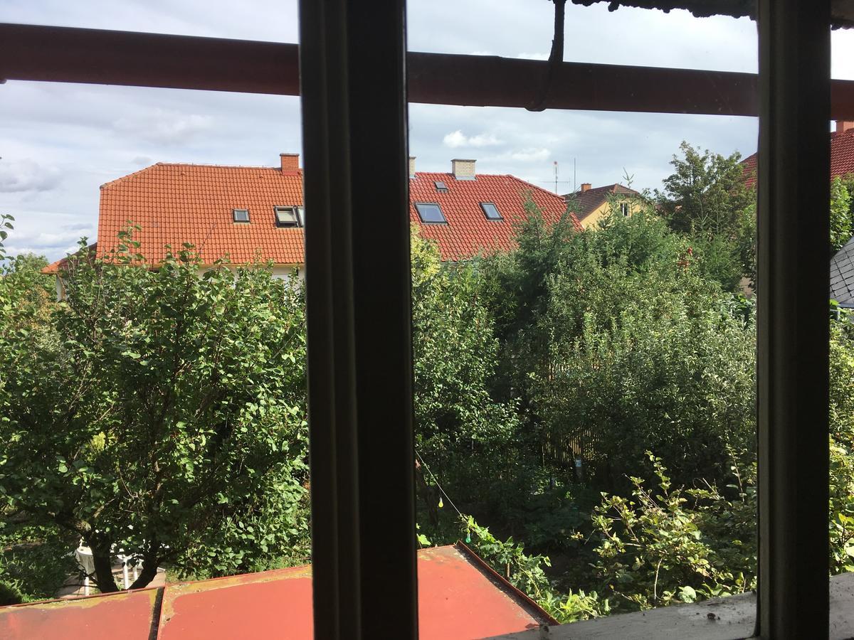 Garden View Apartment Зноймо Экстерьер фото